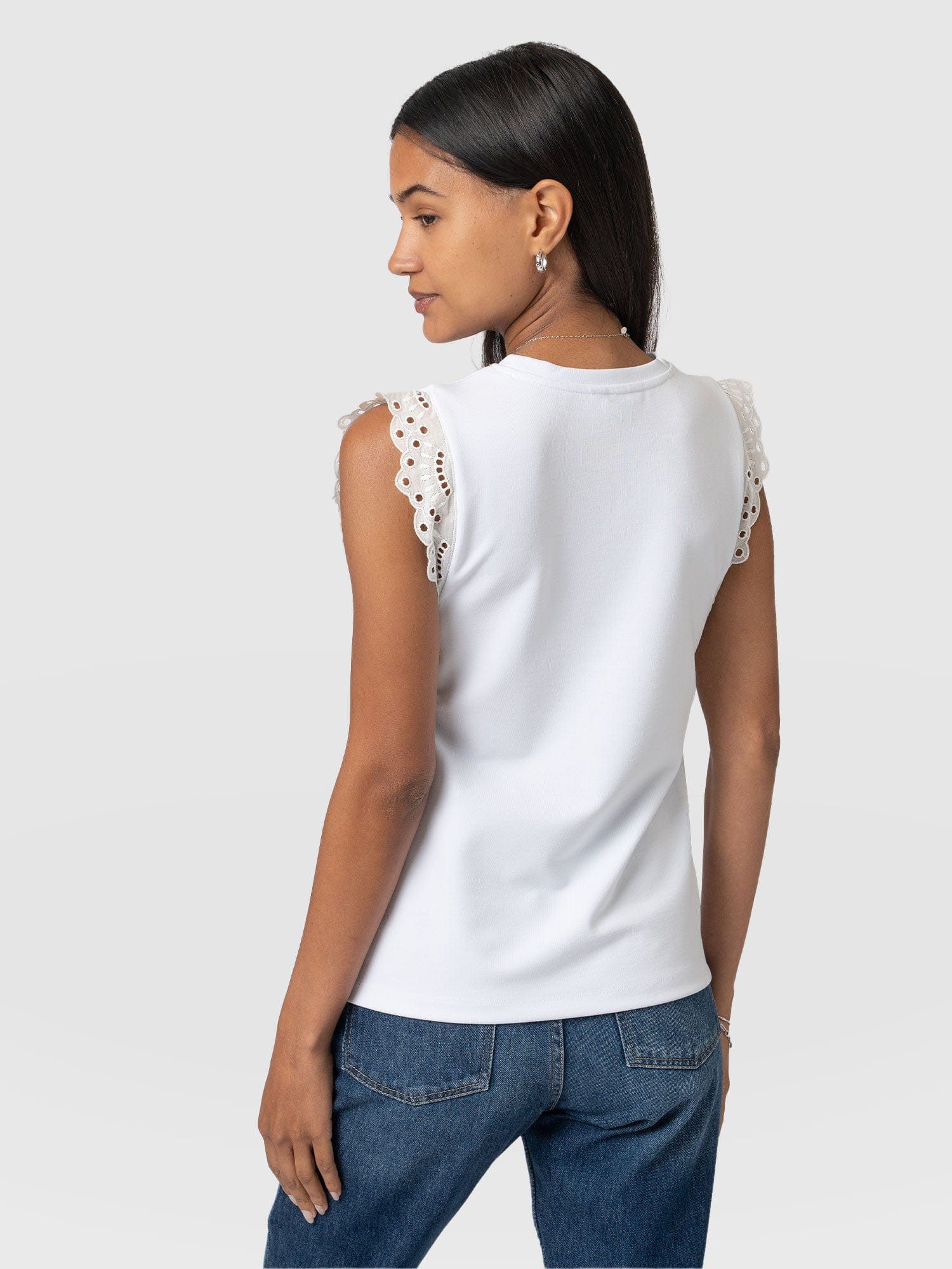 Rowan Tee White Broderie - Women's T-Shirts | Saint + Sofia® UK